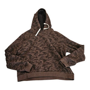 Forever 21 Size 2X Camo Print Long Sleeve Pullover Jacket